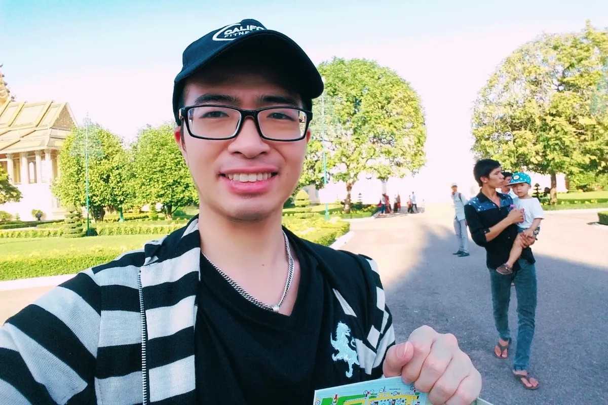 Noah tại Cambodia năm 2015