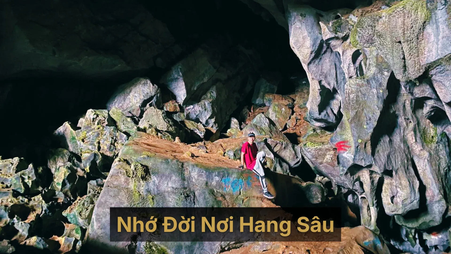 Vang Viêng: Một là bỏ cuộc từ sớm, hai là đi đến cùng - Ảnh bìa hành trình